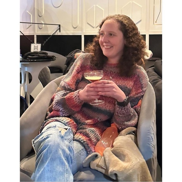 Meet your Posher, Samantha! - Picture 3 of 12